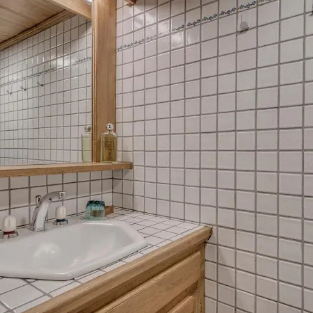 2 Avec Balcons, Wifi Et Parking A Proximite Des Pistes - Jaillet - Fr-1-453-292 * Megeve